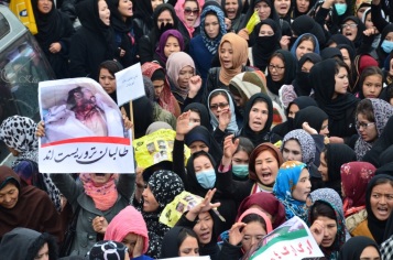 A protest convoy drove the bodies of seven members of Afghanistan's minority Hazara community to the capital Kabul on Tuesday to protest against their murder by unknown militants, who dumped their partially beheaded bodies at the weekend.